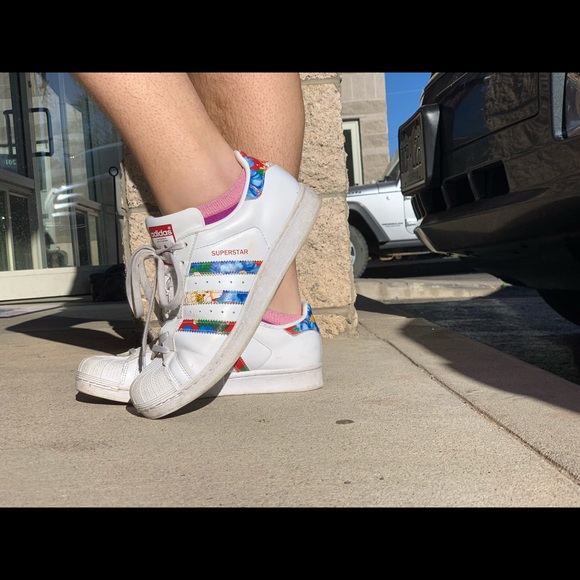 Adidas - Picture 2 of 3